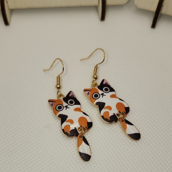 Cute‎ Cat Earrings - Picture 1 of 5